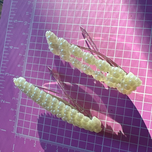 Guess 4 pc hair clips white beads paved tie bow butterfly oval square flowers - Picture 9 of 9